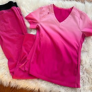 Koi Pink Ombré XXS Scrub Set